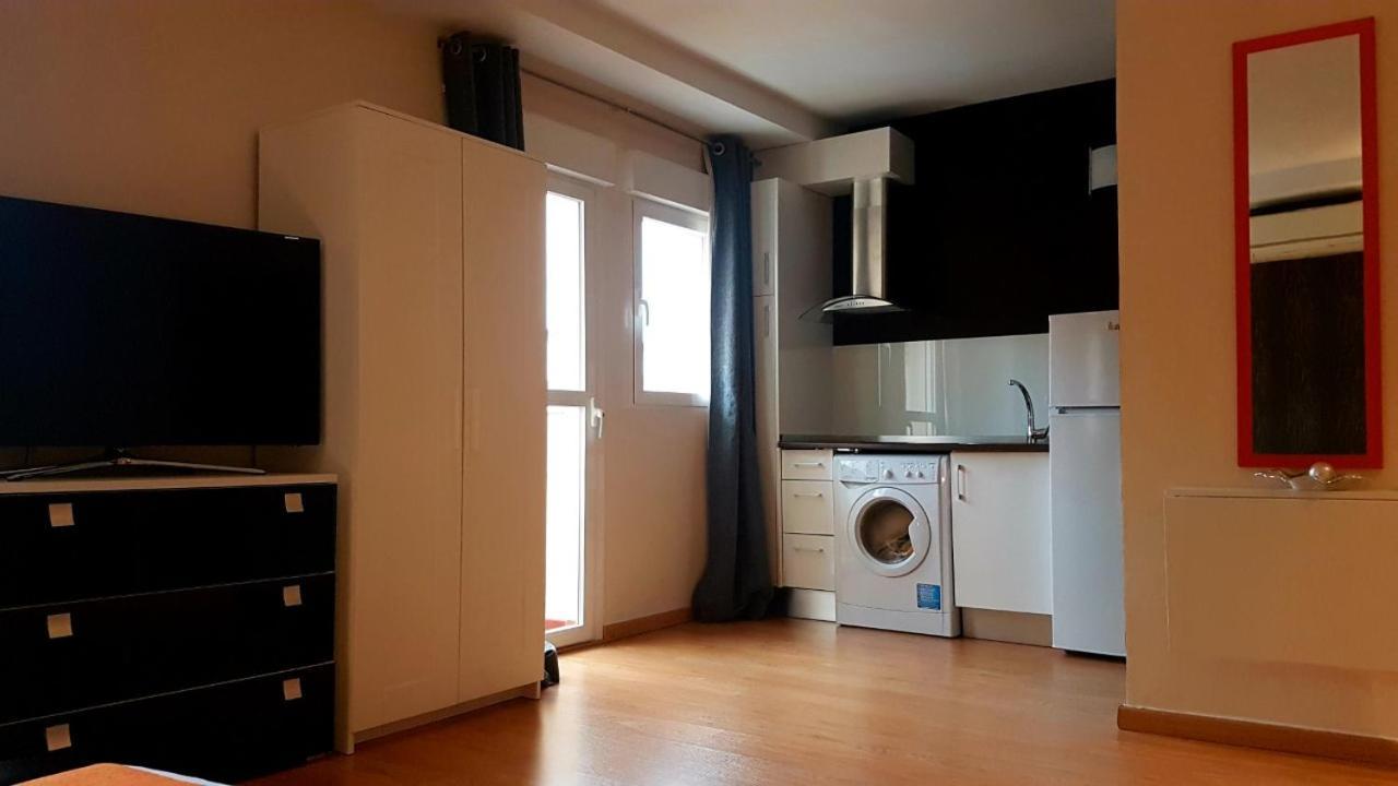 Apartamentos Santa Juliana Madrid Exterior foto