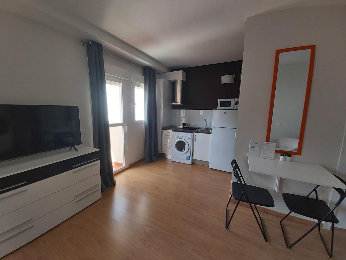 Apartamentos Santa Juliana Madrid Exterior foto