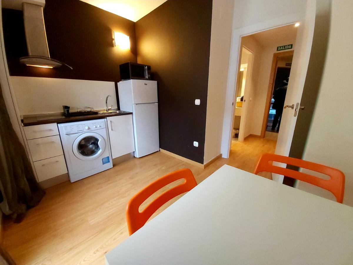 Apartamentos Santa Juliana Madrid Exterior foto